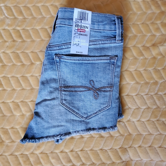 LEVIS DENIZEN High Rise Cheeky shorts - Picture 2 of 5